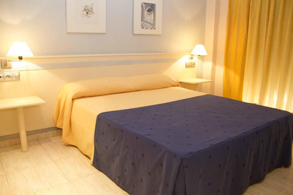Hotel Marbella Μπένιντορμ Εξωτερικό φωτογραφία