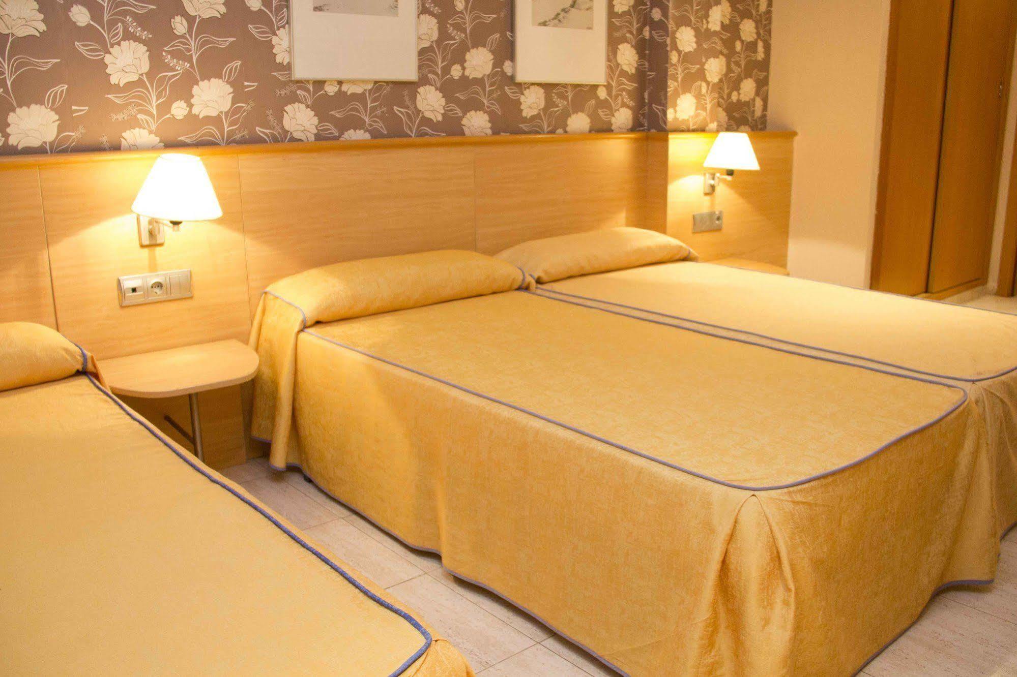 Hotel Marbella Μπένιντορμ Εξωτερικό φωτογραφία